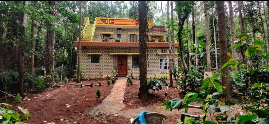 Sp Resort Inn Yercaud Exterior photo