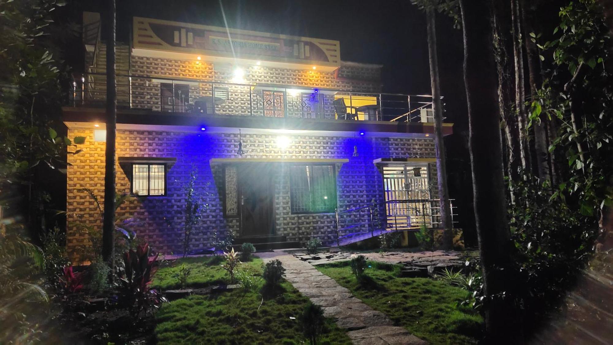 Sp Resort Inn Yercaud Exterior photo
